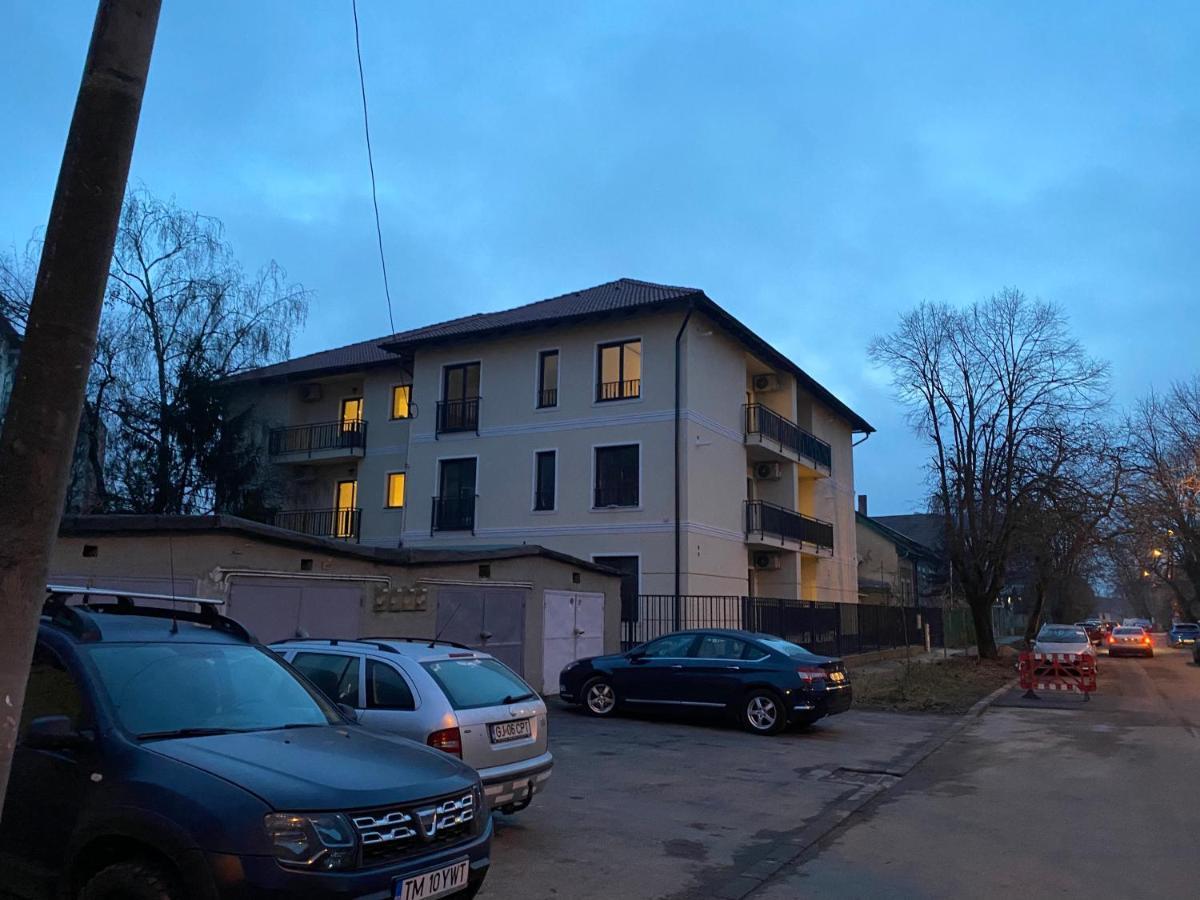 Glam Lipatti Near Iulius Mall And City Center Apartament *