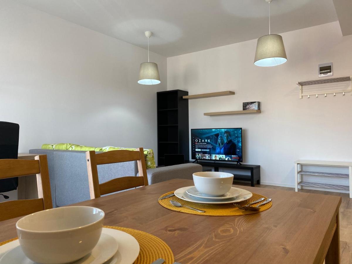 Apartament Glam Lipatti Near Iulius Mall And City Center *