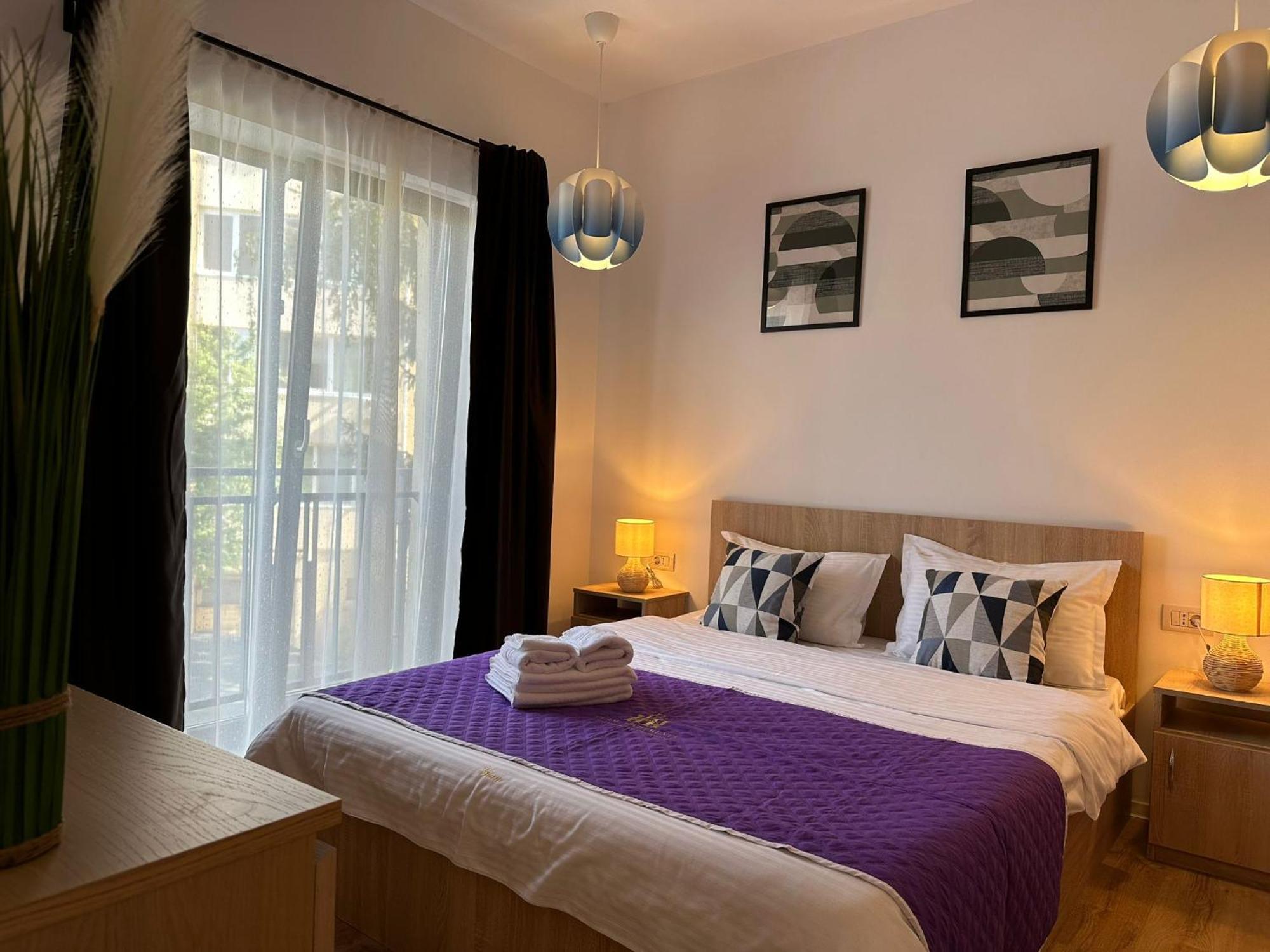 Glam Lipatti Near Iulius Mall And City Center Appartamento *